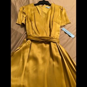 Simply gorgeous Antonio Melani dress in “bright olive” color